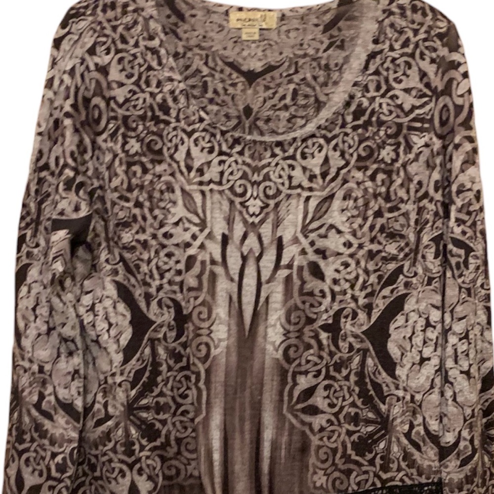 One World Tunic - Picture 3 of 12